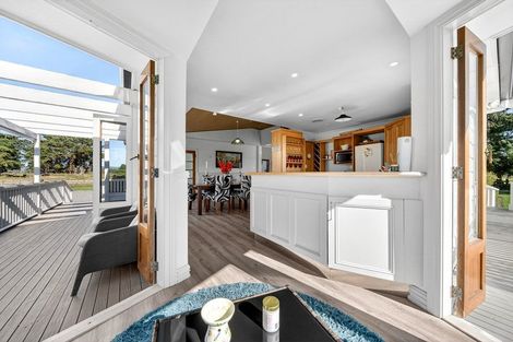 Photo of property in 23a Hupenui Road, Ahikouka, Greytown, 5794