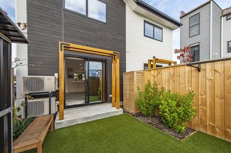 Photo of property in 2/241 Lincoln Road, Addington, Christchurch, 8024