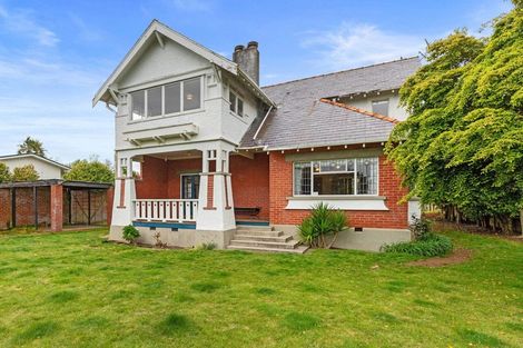 Photo of property in 10 Hardley Street, Whitiora, Hamilton, 3200