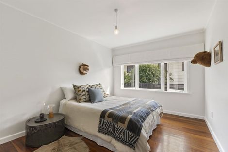 Photo of property in 1/41 College Road, Northcote, Auckland, 0627