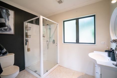 Photo of property in 267 Ngahere Park Road, Turitea, Palmerston North, 4472