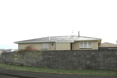 Photo of property in 32 Lothian Crescent, Strathern, Invercargill, 9812