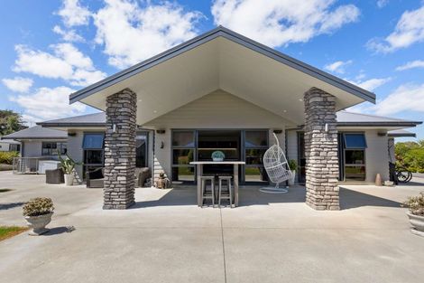 Photo of property in 126 Buller Road, Levin, 5571