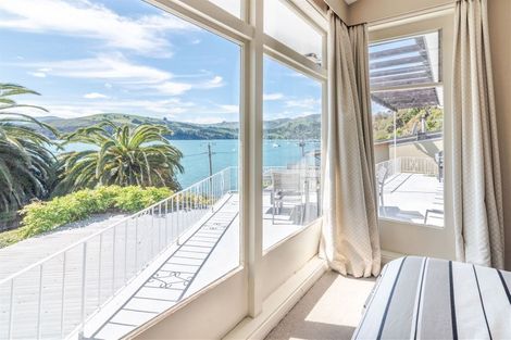 Photo of property in 213 Beach Road, Akaroa, 7520