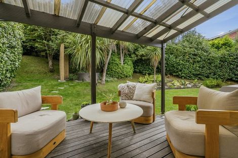 Photo of property in 17 Arawata Terrace, Fernhill, Queenstown, 9300