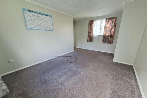 Photo of property in 35 Hukatai Street, Elsdon, Porirua, 5022