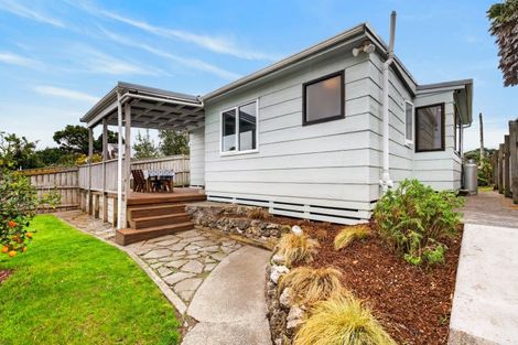 Photo of property in 3 Grange Road South, Haumoana, 4102