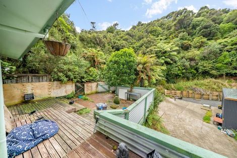 Photo of property in 15 John Street, Stokes Valley, Lower Hutt, 5019