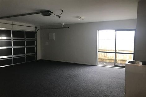 Photo of property in 8 Gelderland Way, Karaka, Papakura, 2113