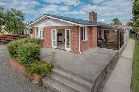 Photo of property in 21 Helena Road, Hillcrest, Hamilton, 3216