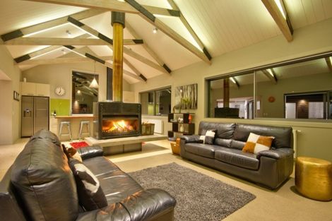 Photo of property in 39 Atley Road, Arthurs Point, Queenstown, 9371