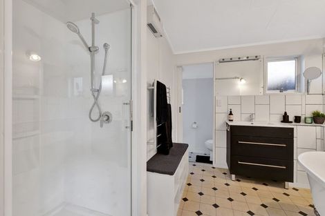 Photo of property in 47 Kings Avenue, Waikuku Beach, 7402