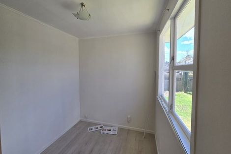 Photo of property in 55 Tatariki Street, Rosehill, Papakura, 2113