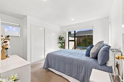 Photo of property in 52 Anglesea Avenue, Parklands, Christchurch, 8083