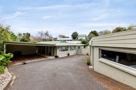 Photo of property in 172a Mangorei Road, Merrilands, New Plymouth, 4312