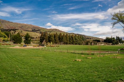 Photo of property in 930 Mount Barker Road, Wanaka, 9382