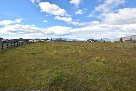 Photo of property in 7 Homestead Avenue, Twizel, 7999