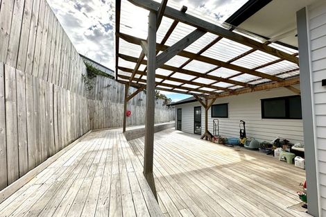 Photo of property in 23 Gemscott Crescent, Huapai, Kumeu, 0810