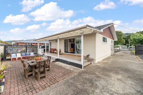 Photo of property in 3 Hall Grove, Ebdentown, Upper Hutt, 5018