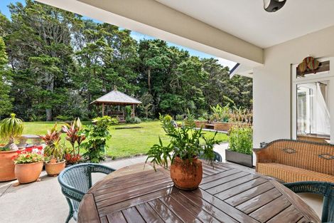 Photo of property in 28 Awanui Crescent, Matakana, Warkworth, 0985