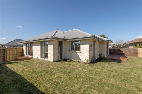 Photo of property in 76a Brynley Street, Hornby, Christchurch, 8042