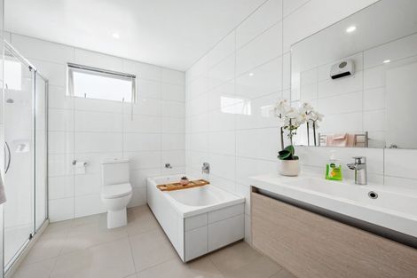 Photo of property in 22 Horo Road, Flat Bush, Auckland, 2019