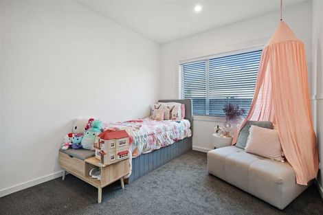 Photo of property in 10 Factory Road, Belfast, Christchurch, 8051