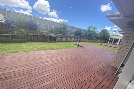 Photo of property in 41 Parkhaven Drive, Rosehill, Papakura, 2113