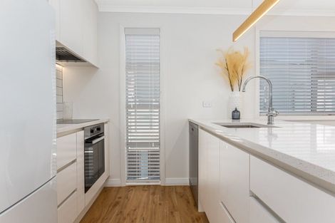 Photo of property in 2 Lucern Lane, Petone, Lower Hutt, 5012