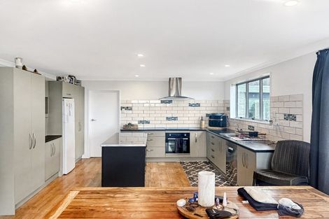 Photo of property in 30 Pirinoa Street, Feilding, 4702