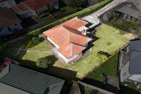 Photo of property in 1/44 View Road, Henderson, Auckland, 0612