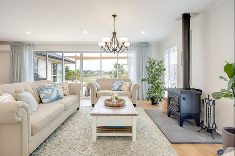 Photo of property in 9 Aparima Place, Awatoto, Napier, 4110