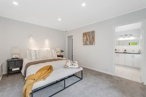 Photo of property in 54 Robbies Road, Shelly Park, Auckland, 2014