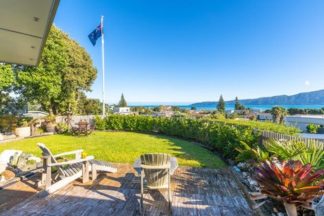 Photo of property in 15 Webber Street, Paraparaumu Beach, Paraparaumu, 5032