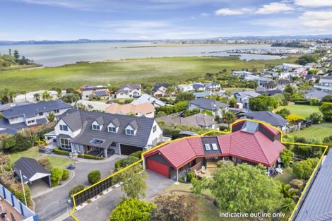 Photo of property in 5 Limeburners Close, Hobsonville, Auckland, 0618