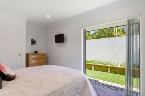 Photo of property in 31a Beechwood Road, Rothesay Bay, Auckland, 0630