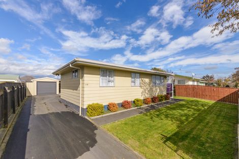 Photo of property in 113 Apollo Parade, Milson, Palmerston North, 4414