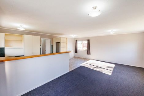 Photo of property in 6 Apollo Parade, Milson, Palmerston North, 4414