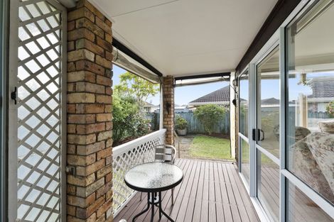 Photo of property in 2/73 Vintage Drive, Henderson, Auckland, 0612