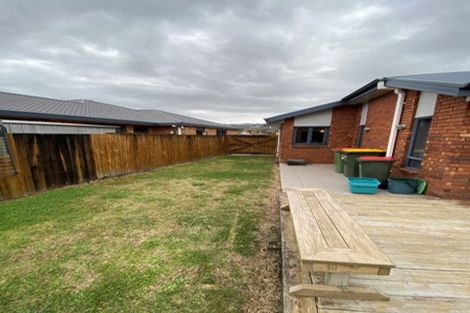 Photo of property in 13 Everton Place, Grandview Heights, Hamilton, 3200