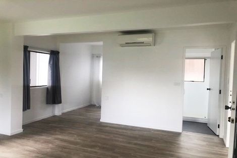 Photo of property in 2/41 Francis Street, Hauraki, Auckland, 0622