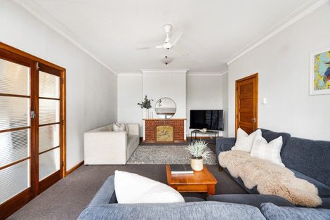 Photo of property in 51 Burns Road, Hospital Hill, Napier, 4110