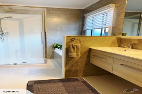 Photo of property in 4/8 Wood Street, Papakura, 2110