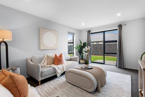 Photo of property in 13 Salkeld Place, Woodend, 7610