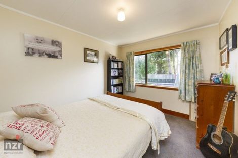 Photo of property in 2a Wellington Street, Feilding, 4702