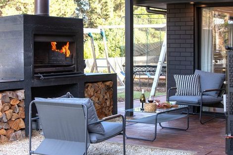 Photo of property in 14 Minsons Lane, Kennedys Bush, Christchurch, 8025