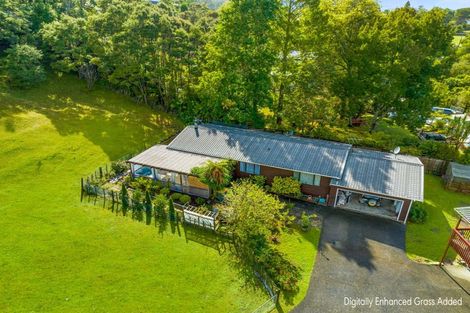 Photo of property in 13 Kay Road, Swanson, Auckland, 0614