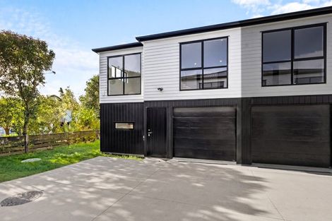 Photo of property in 370e Main Road, Huapai, Kumeu, 0810
