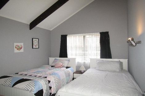 Photo of property in 2/7 Kereru Street, Two Mile Bay, Taupo, 3330