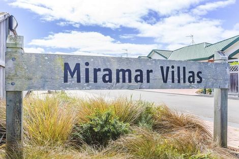 Photo of property in Miramar Villas, 21/3 Byron Street, Miramar, Wellington, 6022